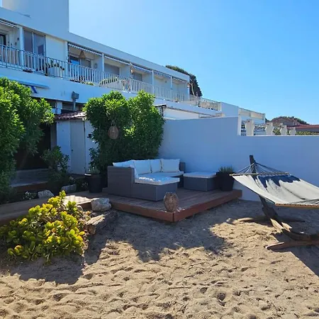 Appartement T2 Paradisiaque Les Pieds Dans L'eau à *